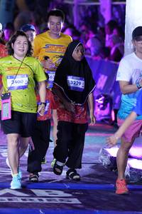 BIB: 2400, 3229
                            <button type="button" onclick="openModal(26254029)" class="btn btn-primary btn-sm float-right btn-popup" data-toggle="modal" data-target=".modal-high-quality">
                        <i class="fas fa-shopping-cart"></i> Add to Cart
                    </button>
                                            <button type="button" onclick="isThisMe(26254029, true)" class="btn btn-success btn-sm float-right btn-popup btn-isme hidden" data-toggle="tooltip" data-placement="bottom" title="นี่คือรูปของคุณใช่ไหม คลิกที่นี่เพื่อเอาเข้าอัลบั้ม">
                        <i class="fas fa-plus"></i> Add to album
                    </button>
                    <button type="button" onclick="isThisMe(26254029, false)" class="btn btn-warning btn-sm float-right btn-popup btn-isnotme hidden">
                        <i class="fas fa-ban"></i> Remove from album
                    </button>